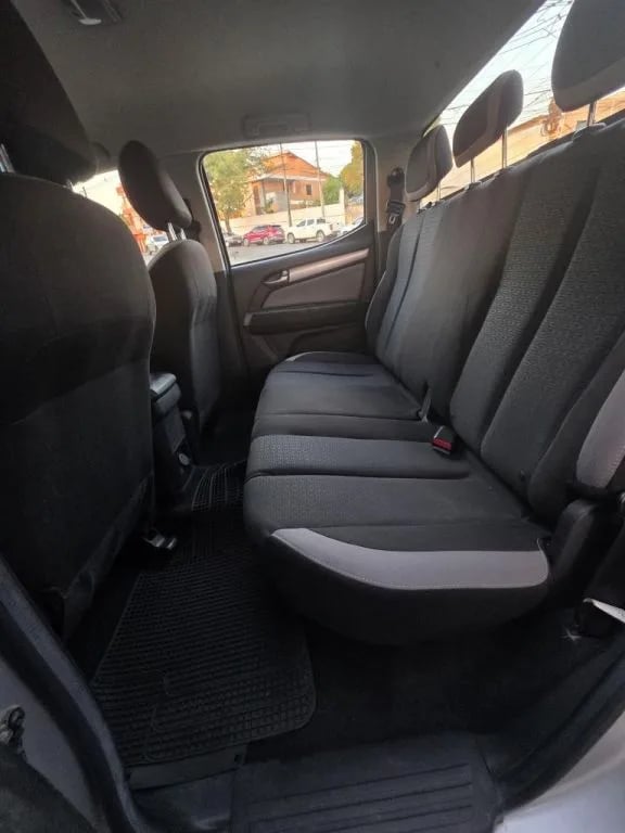 Chevrolet S10 — foto 8