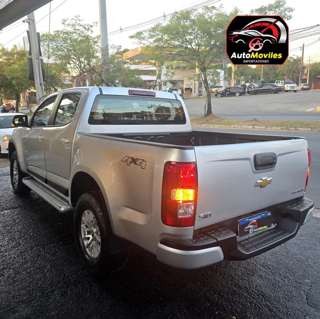 Chevrolet S10 — foto 9