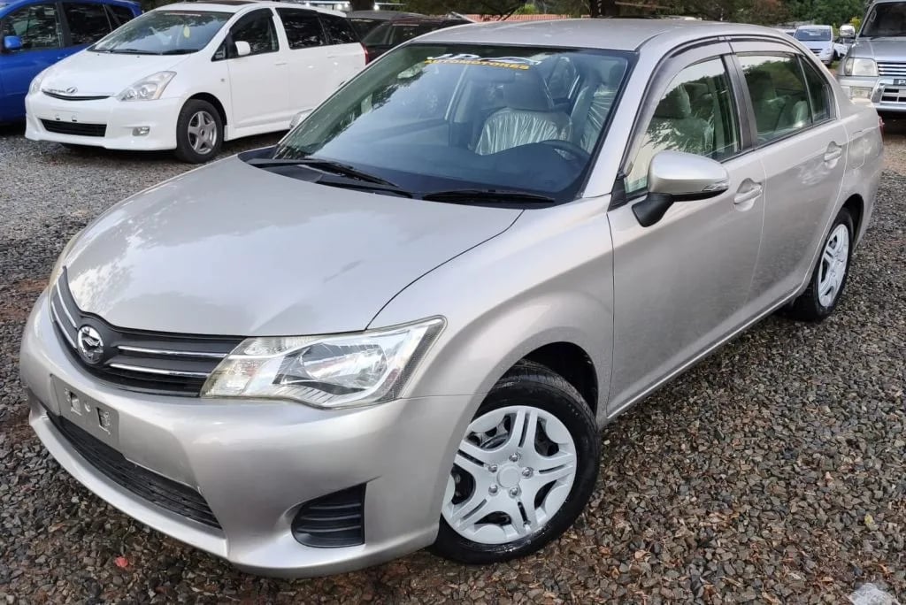 Toyota Axio — foto 3