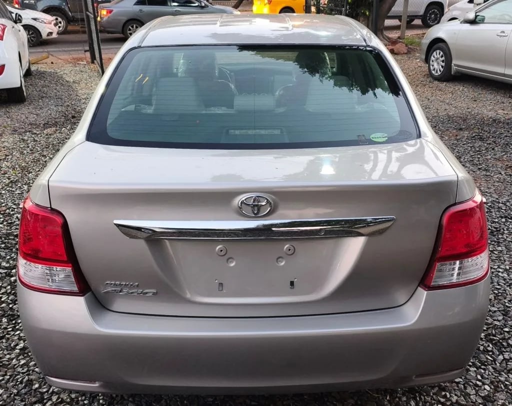 Toyota Axio — foto 6