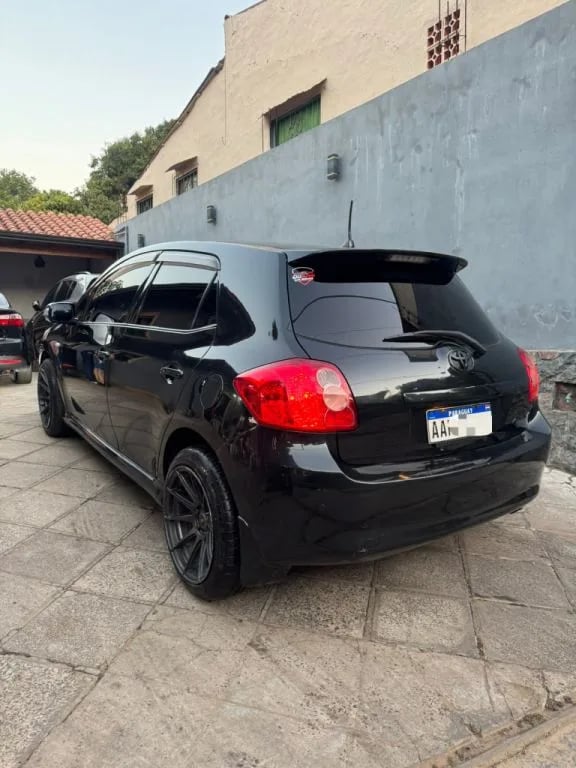 Toyota Auris — foto 7