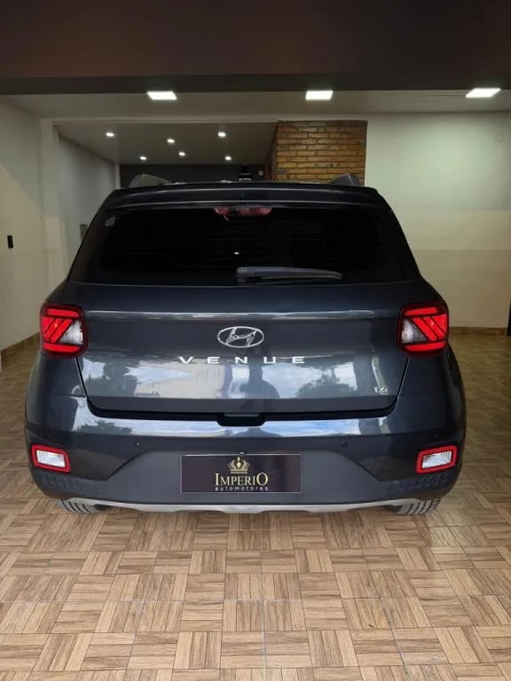 Hyundai Venue — foto 9