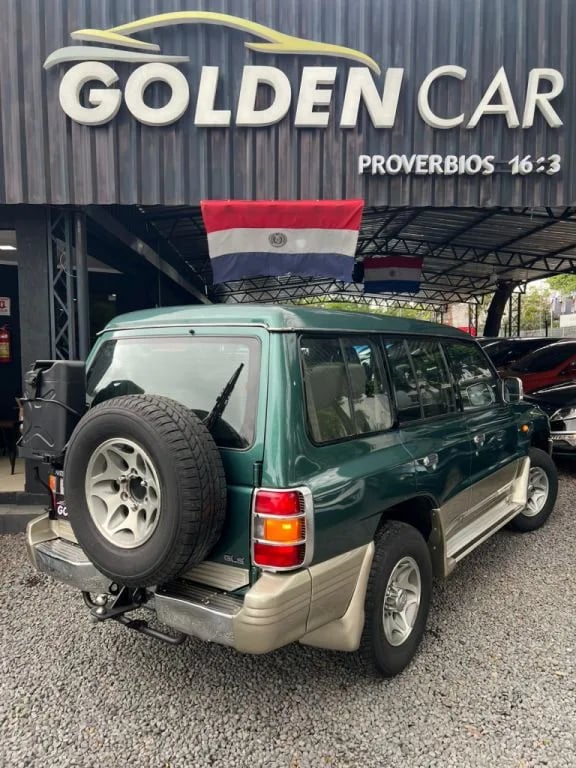 Mitsubishi Montero — foto 5