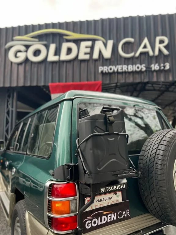 Mitsubishi Montero — foto 6