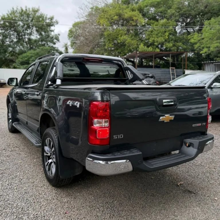 Chevrolet S10 — foto 5