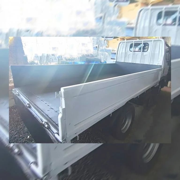Mitsubishi Canter — foto 3