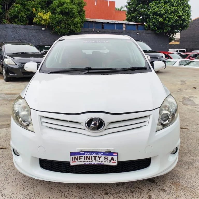 Toyota Auris — foto 9