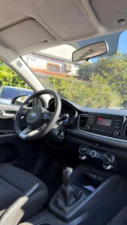 Kia Rio — foto 7