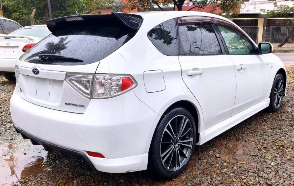 Subaru Impreza — foto 6