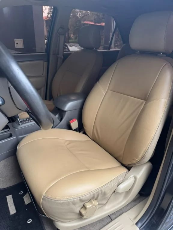 Toyota Fortuner — foto 5