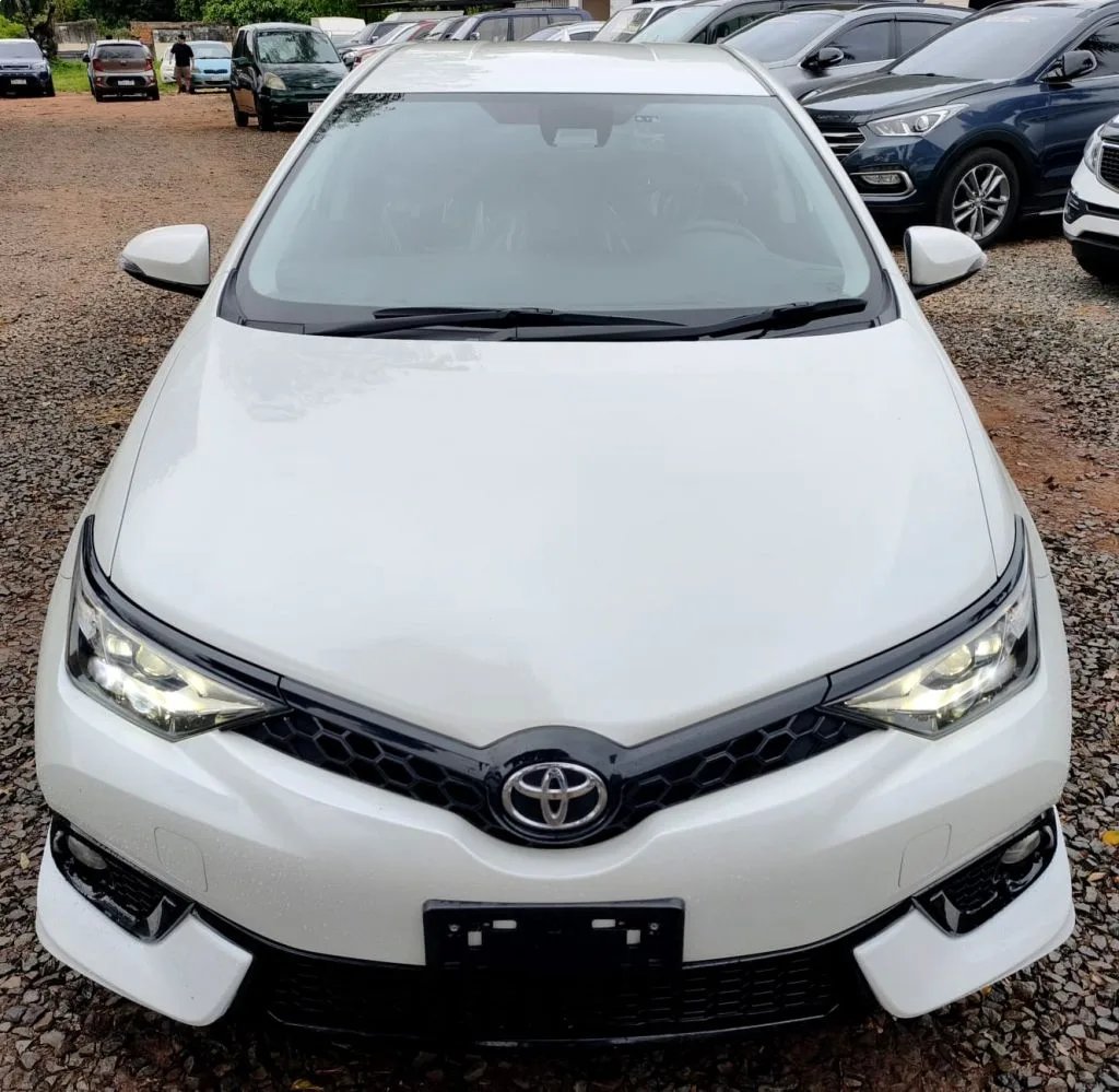 Toyota Auris — foto 5