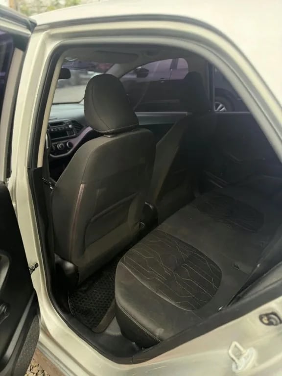 Kia Picanto — foto 9