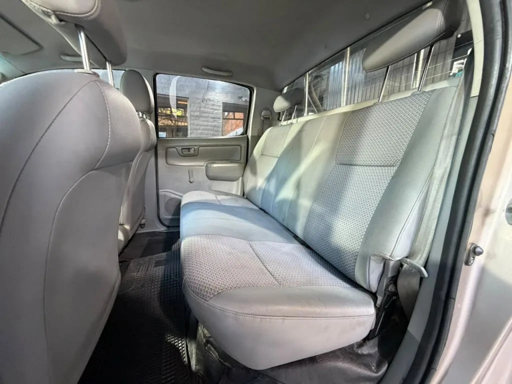 Toyota Hilux — foto 9