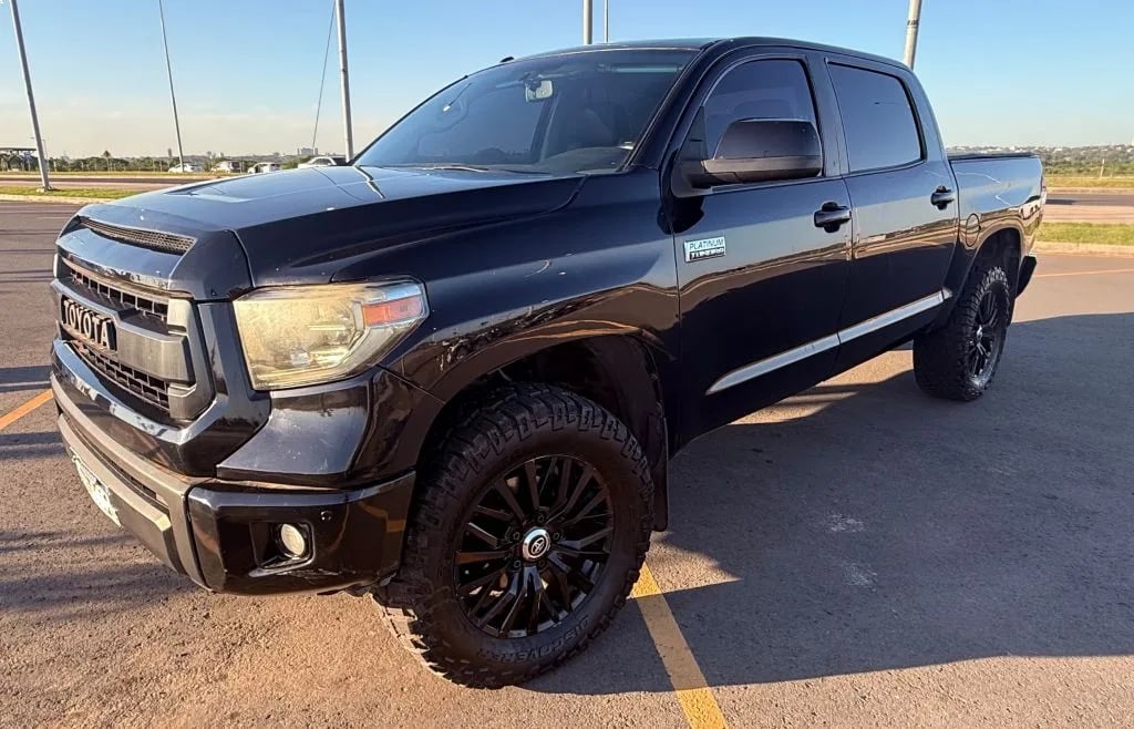 Toyota Tundra — foto 3