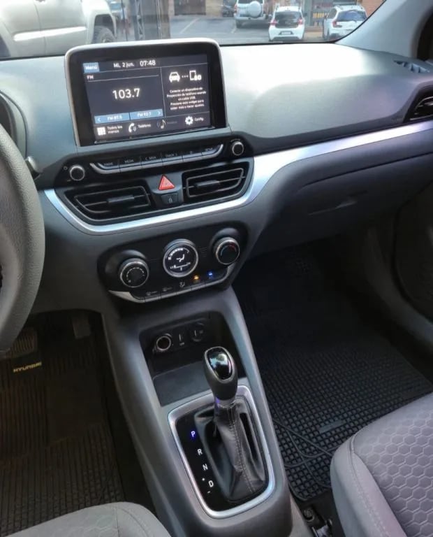 Hyundai HB20S — foto 7