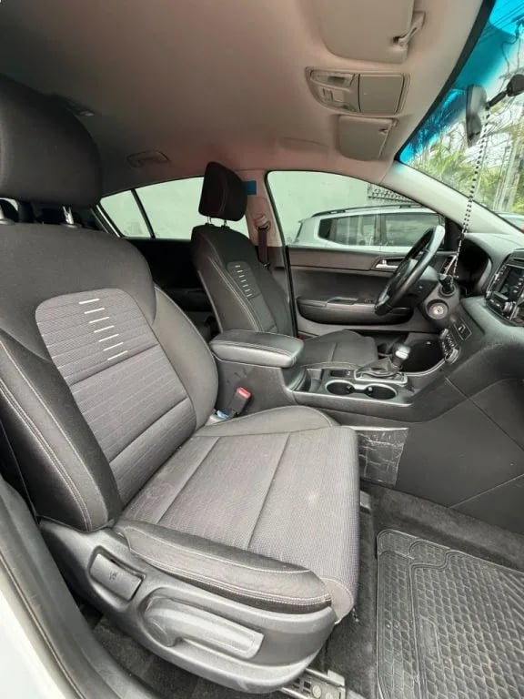 Kia Sportage — foto 7