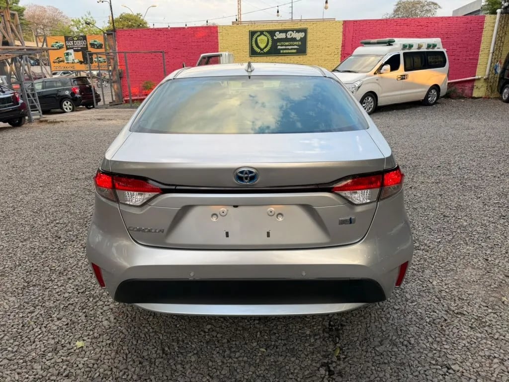 Toyota Corolla — foto 6