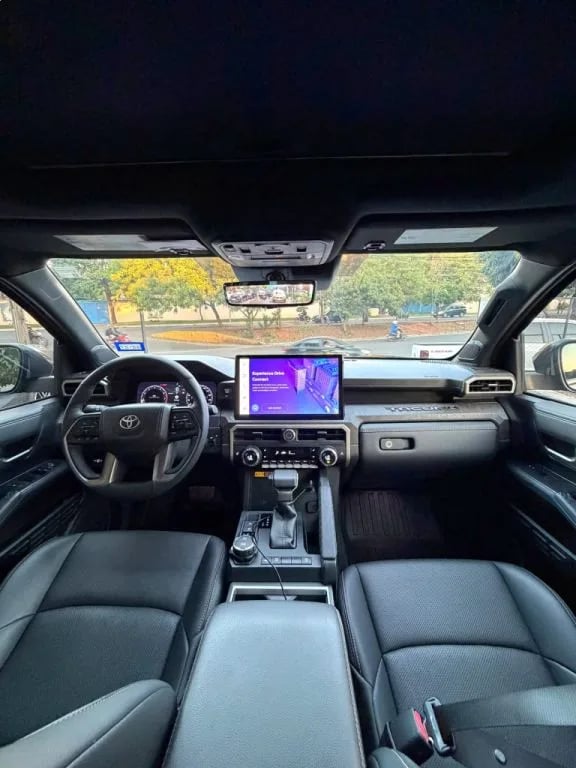 Toyota Tacoma — foto 3