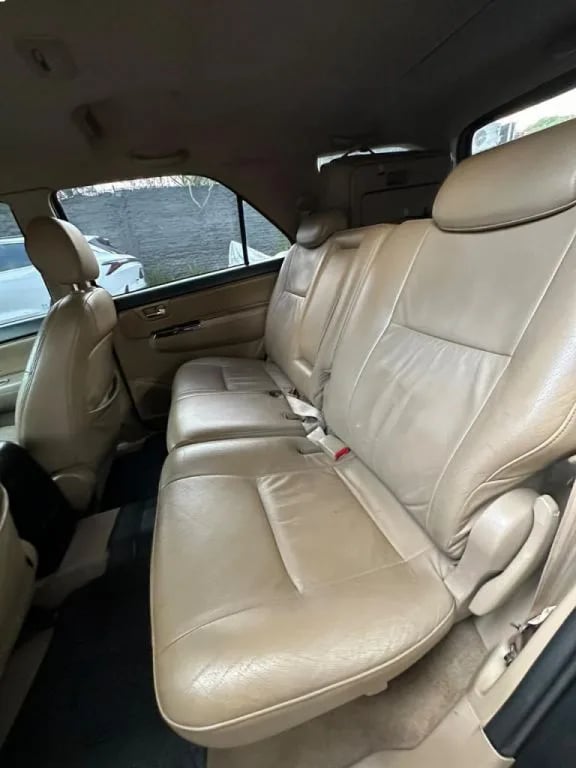 Toyota Fortuner — foto 5