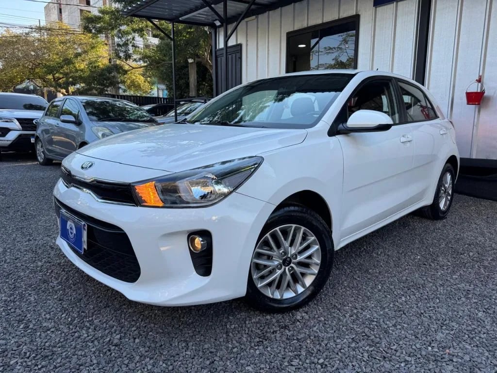 Kia Rio — foto 1