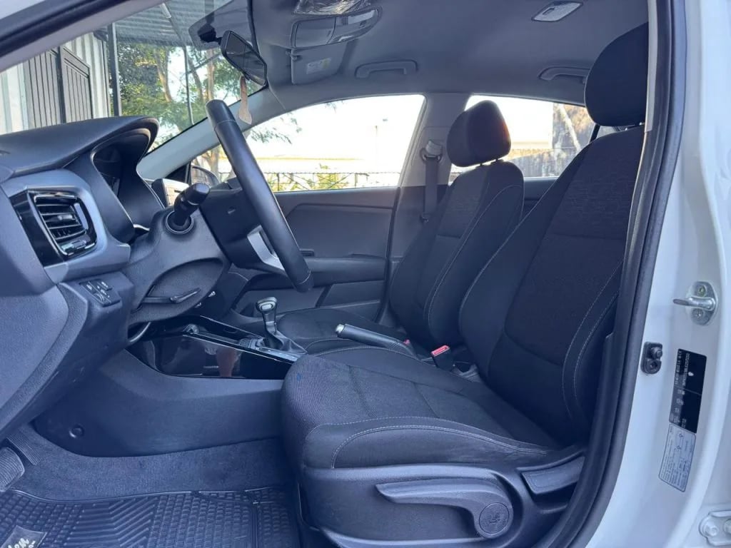 Kia Rio — foto 4