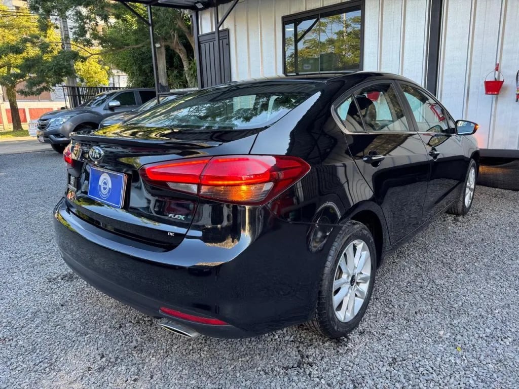 Kia Cerato — foto 7
