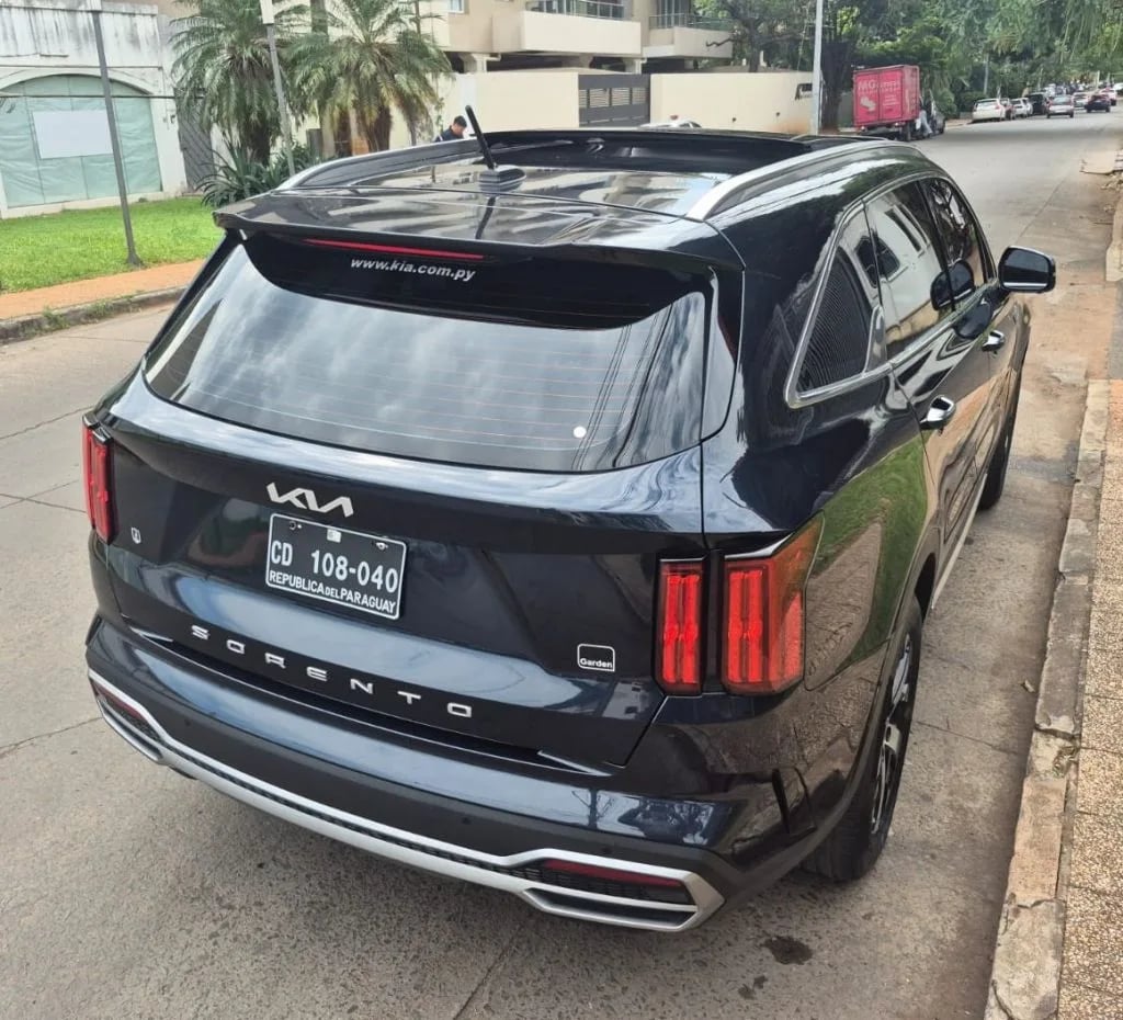 Kia Sorento — foto 7
