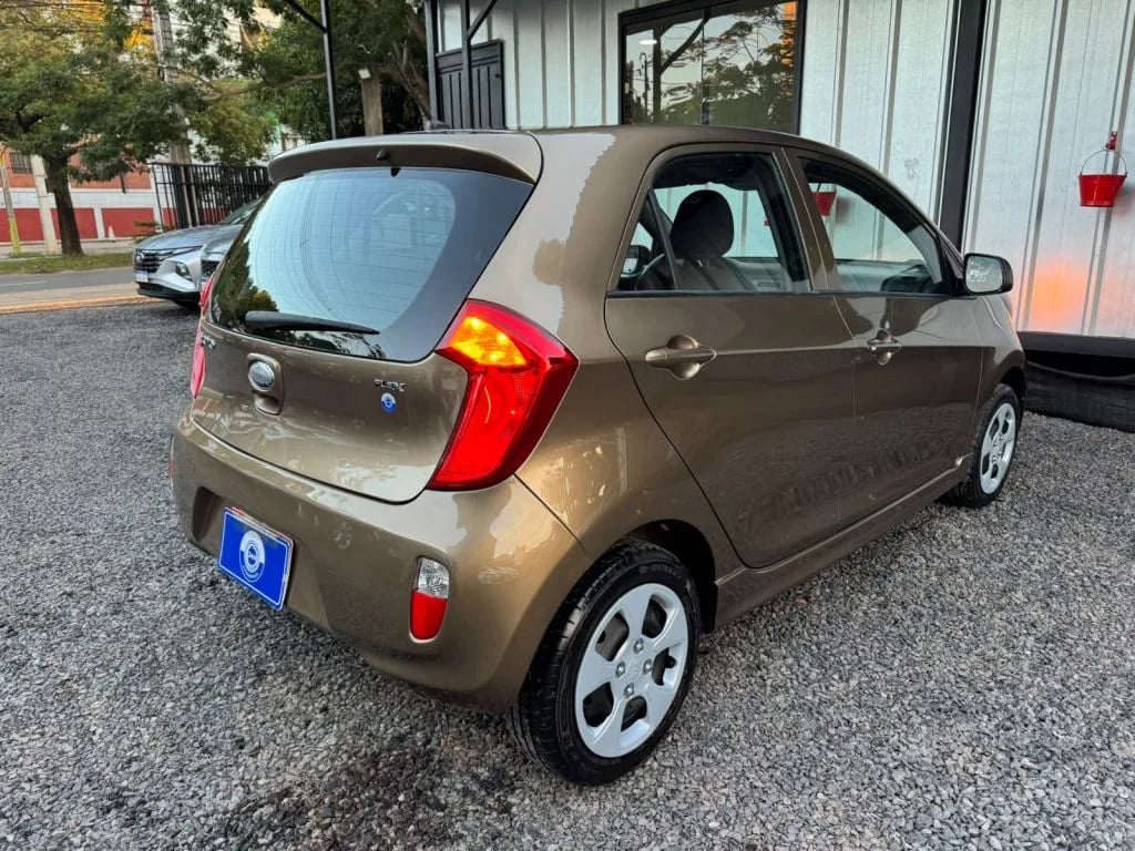 Kia Picanto — foto 7