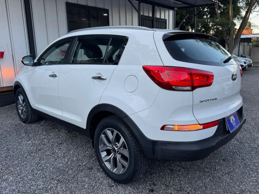 Kia Sportage — foto 6