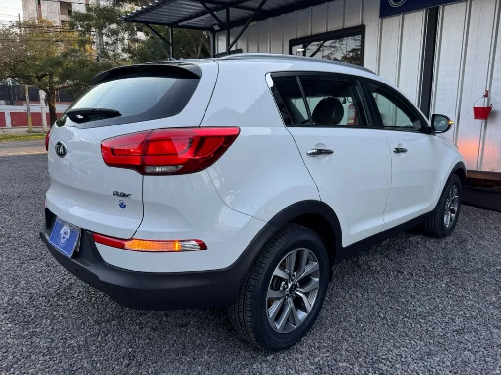 Kia Sportage — foto 7