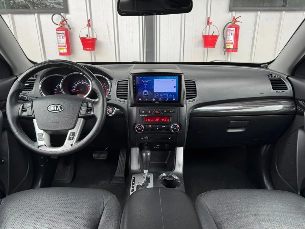 Kia Sorento — foto 3