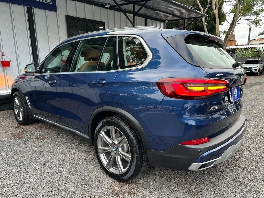 BMW X5 — foto 6