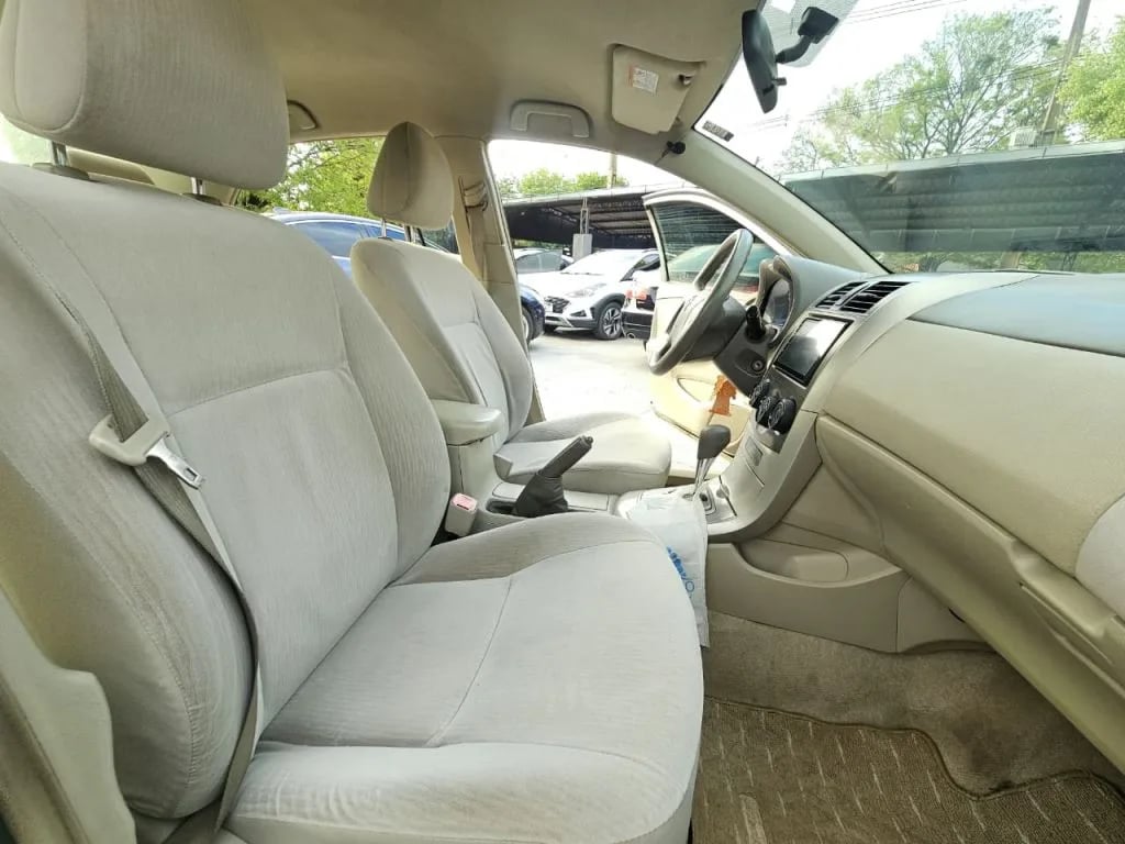 Toyota Axio — foto 5