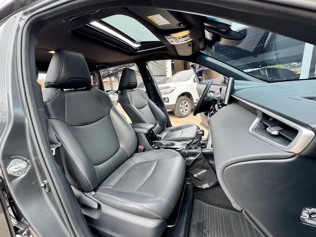 Toyota Corolla Cross — foto 2