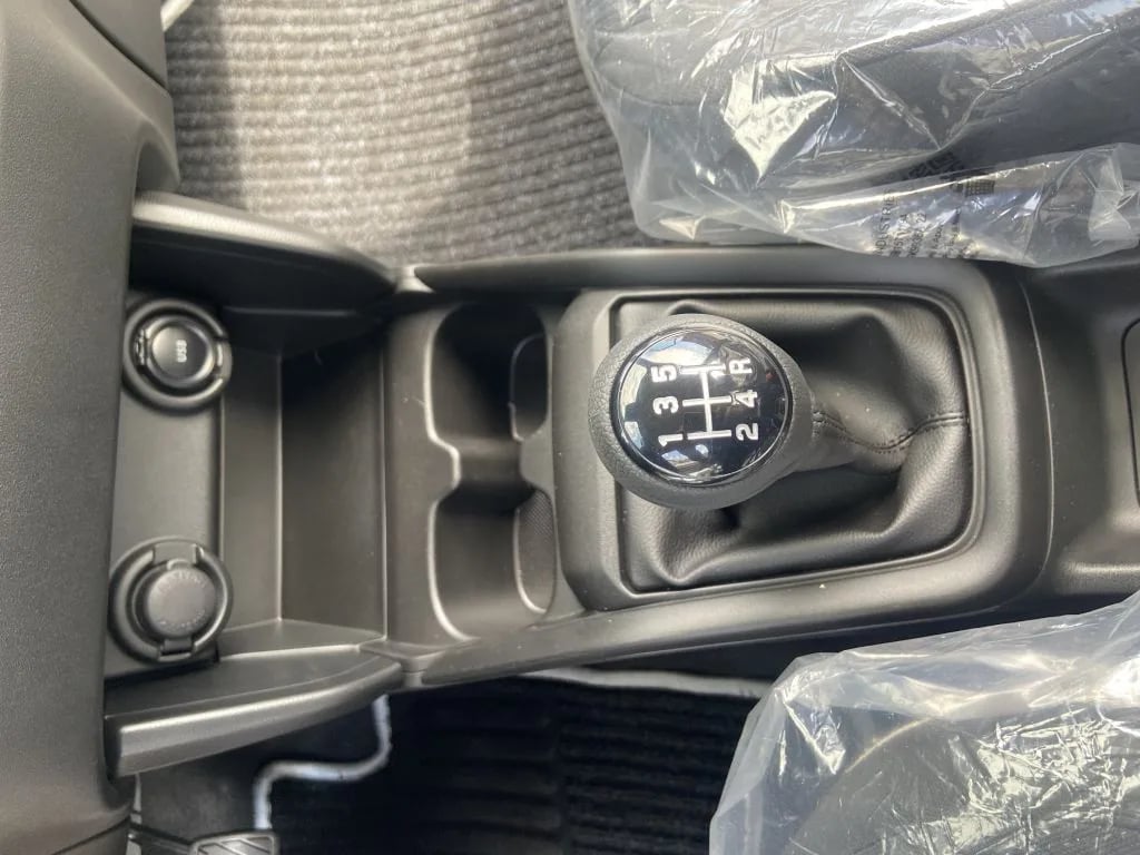 Suzuki Swift — foto 7