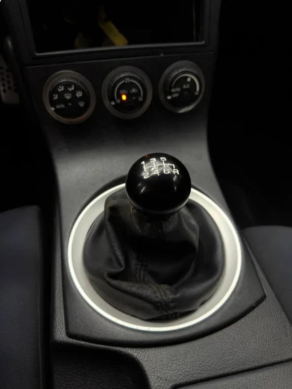 Nissan 350Z — foto 3