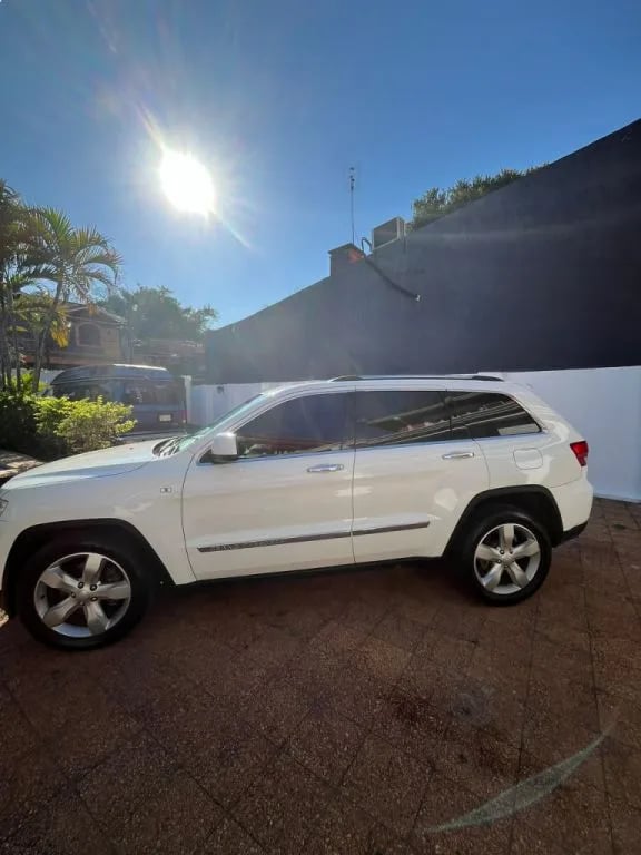 Jeep Grand Cherokee — foto 6