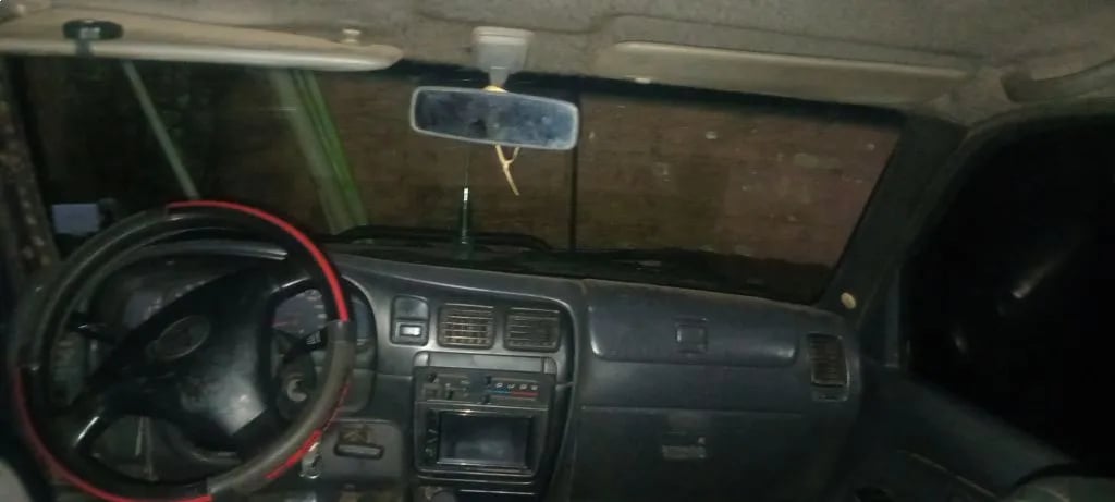 Toyota Hilux — foto 2
