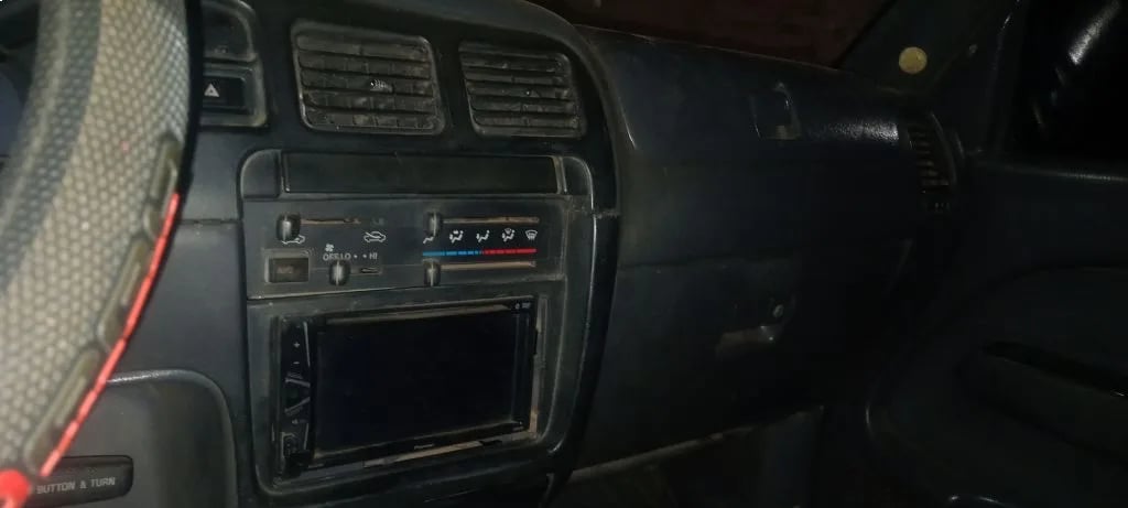 Toyota Hilux — foto 6