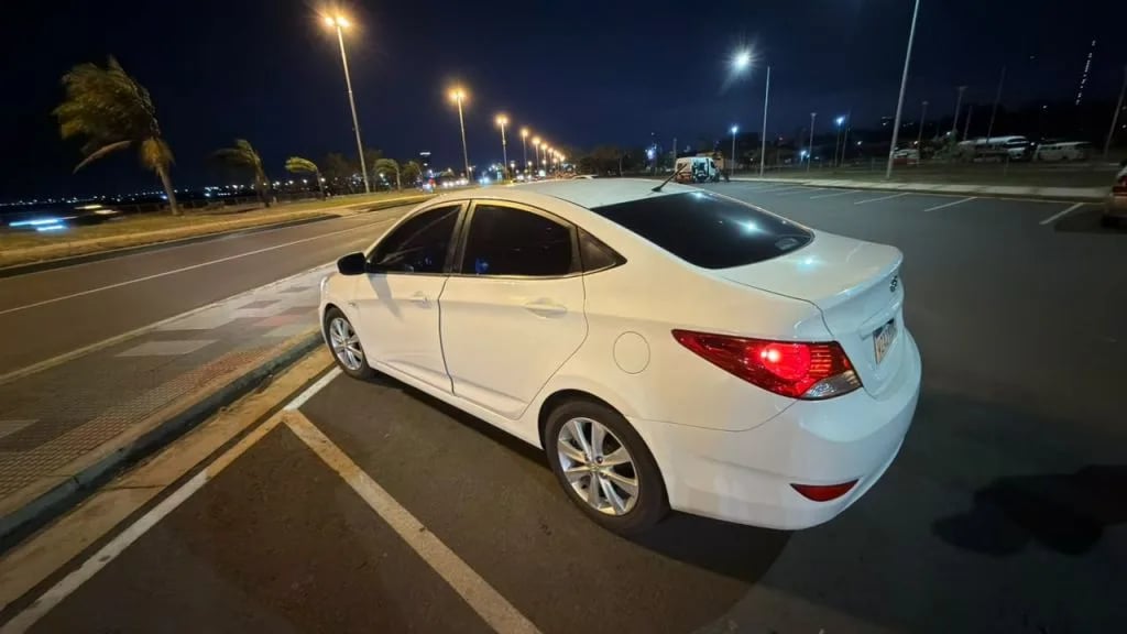 Hyundai Accent — foto 4