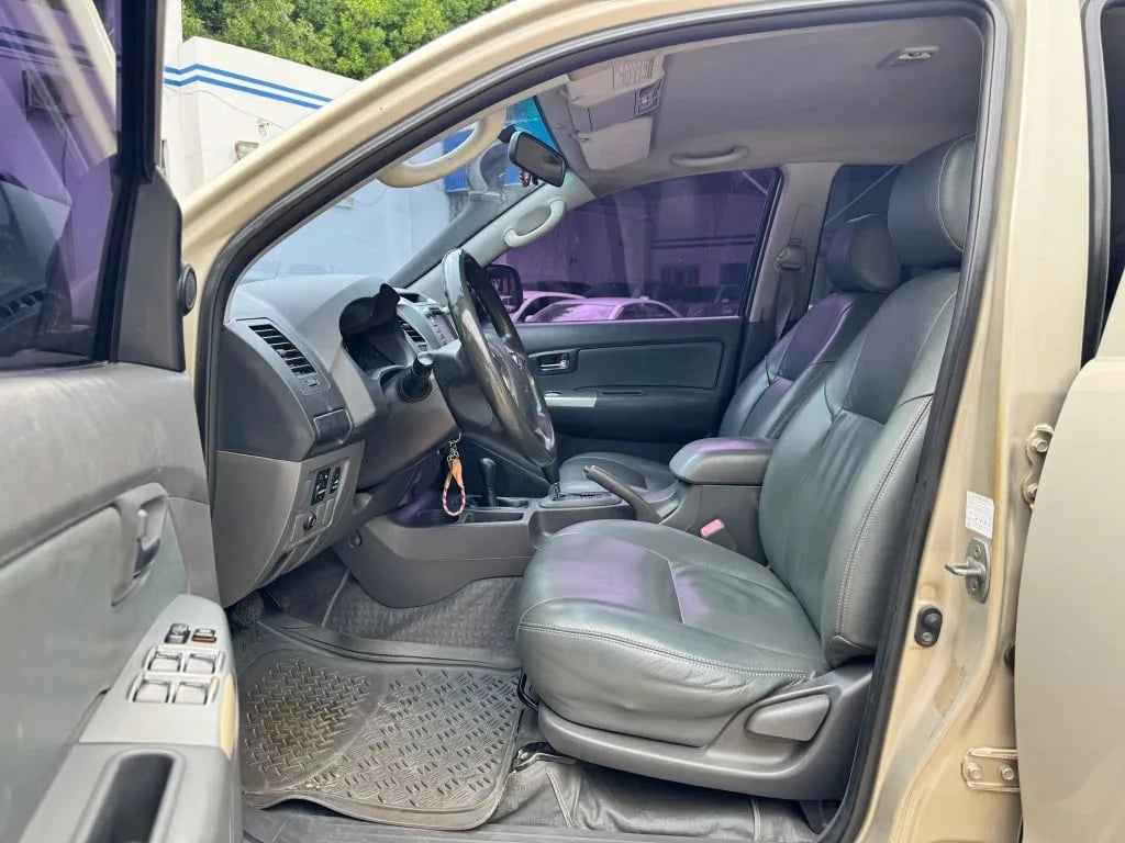 Toyota Hilux — foto 3