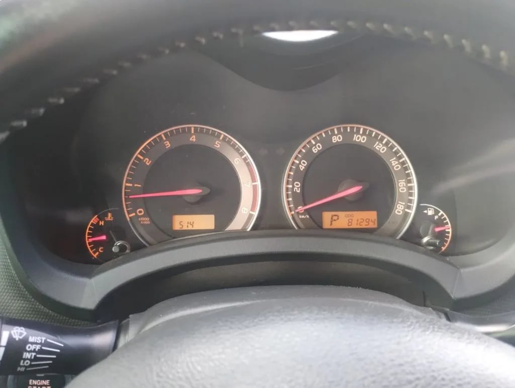 Toyota Auris — foto 7