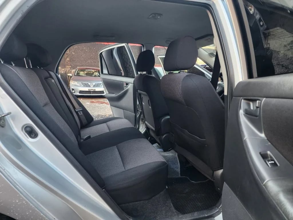 Toyota RunX — foto 7