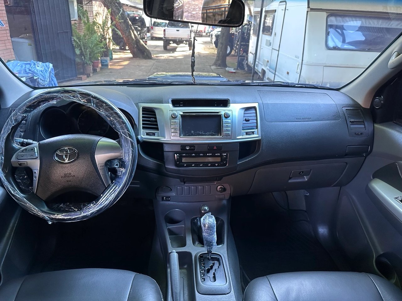 Toyota Hilux — foto 4