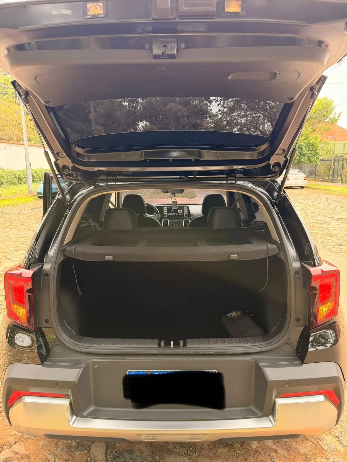 Kia Sonet — foto 5