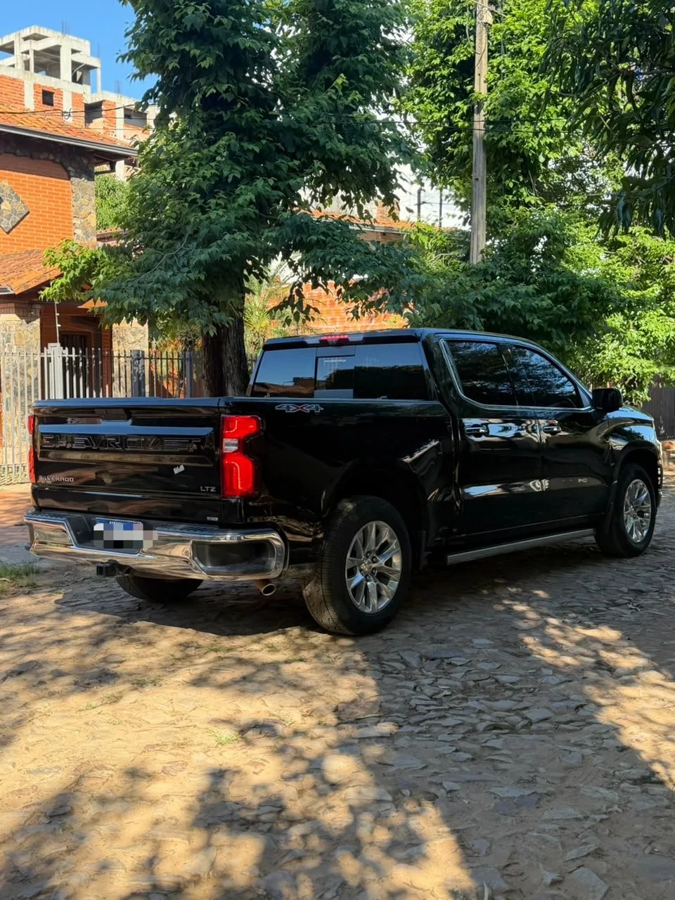 Chevrolet Silverado — foto 8