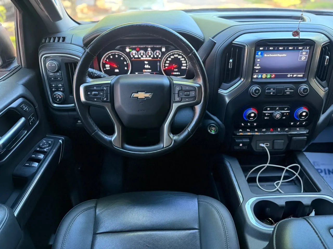 Chevrolet Silverado — foto 9