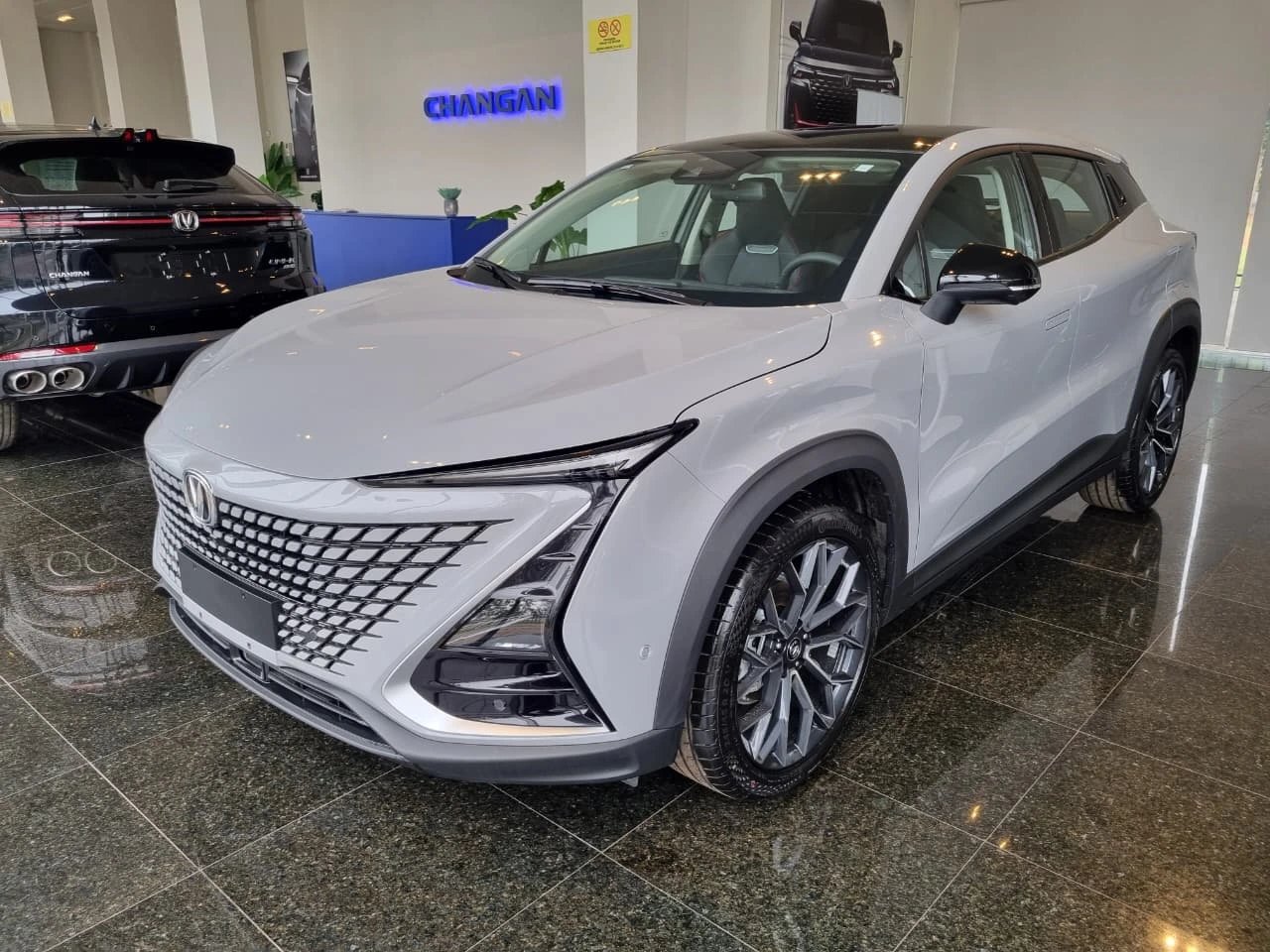 Changan UNI-T — foto 1