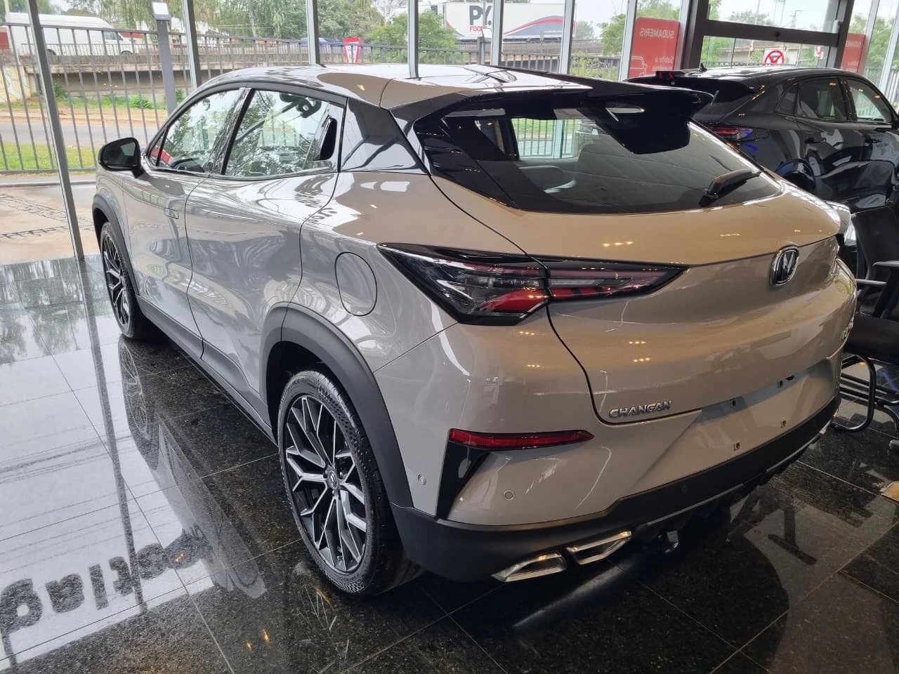 Changan UNI-T — foto 3