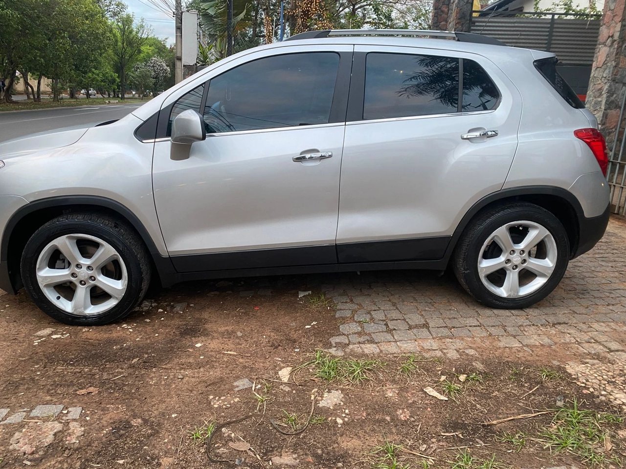 Chevrolet Tracker — foto 9